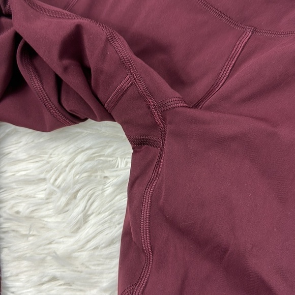 Lululemon Pace Rival Crop *22" Garnet - Picture 5 of 7